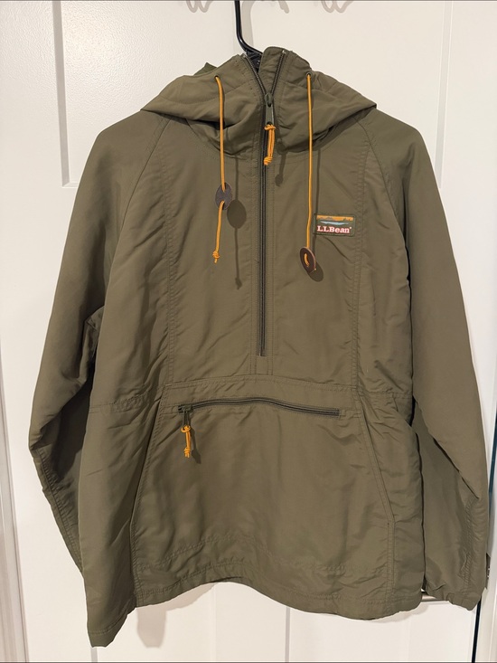 L.L. Bean Jackets & Blazers - L.L.Bean Olive Windbreaker Pullover with Yellow Drawcords